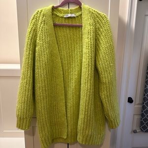 Neon yellow green sweater knitted cardigan from Zara, size small